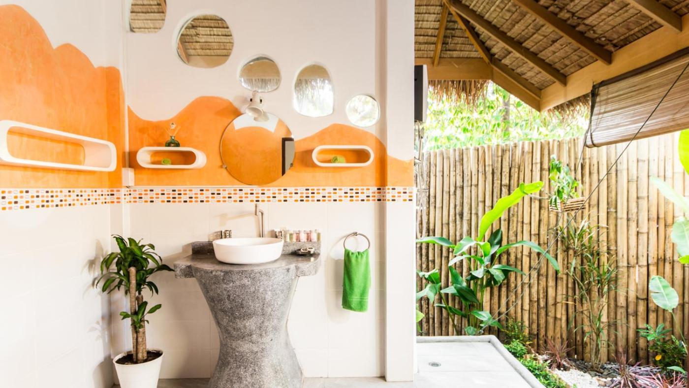 Sandshine Village Villa *